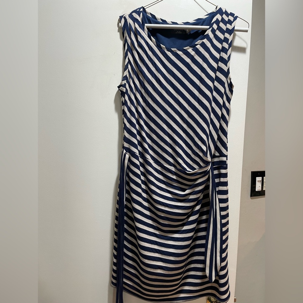 Guess tie back dress